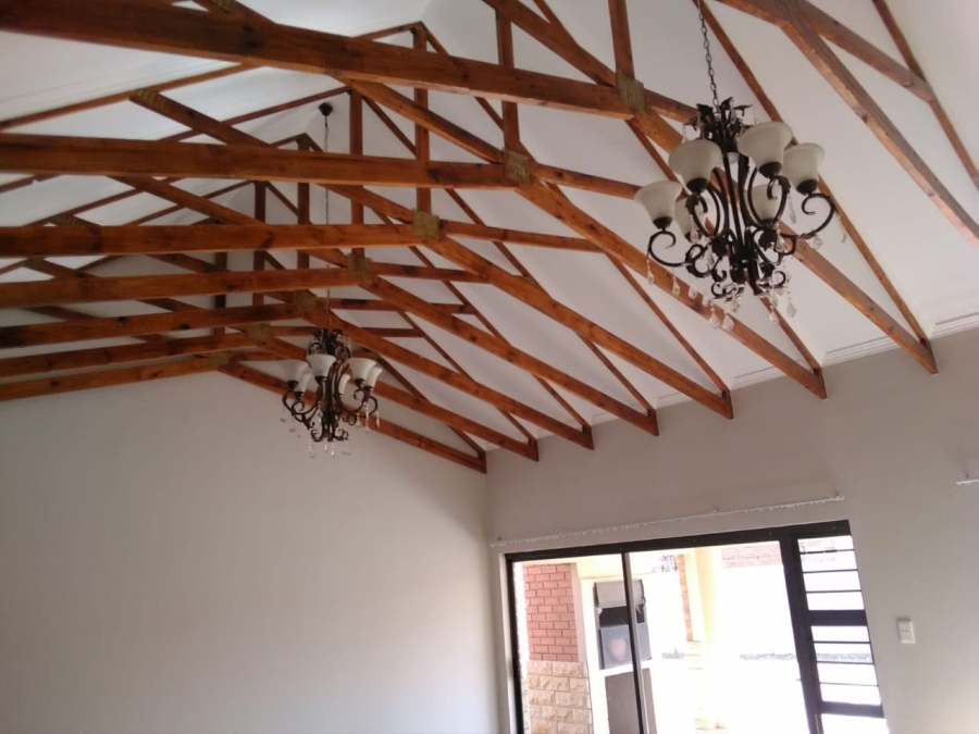 3 Bedroom Property for Sale in Hillside Free State
